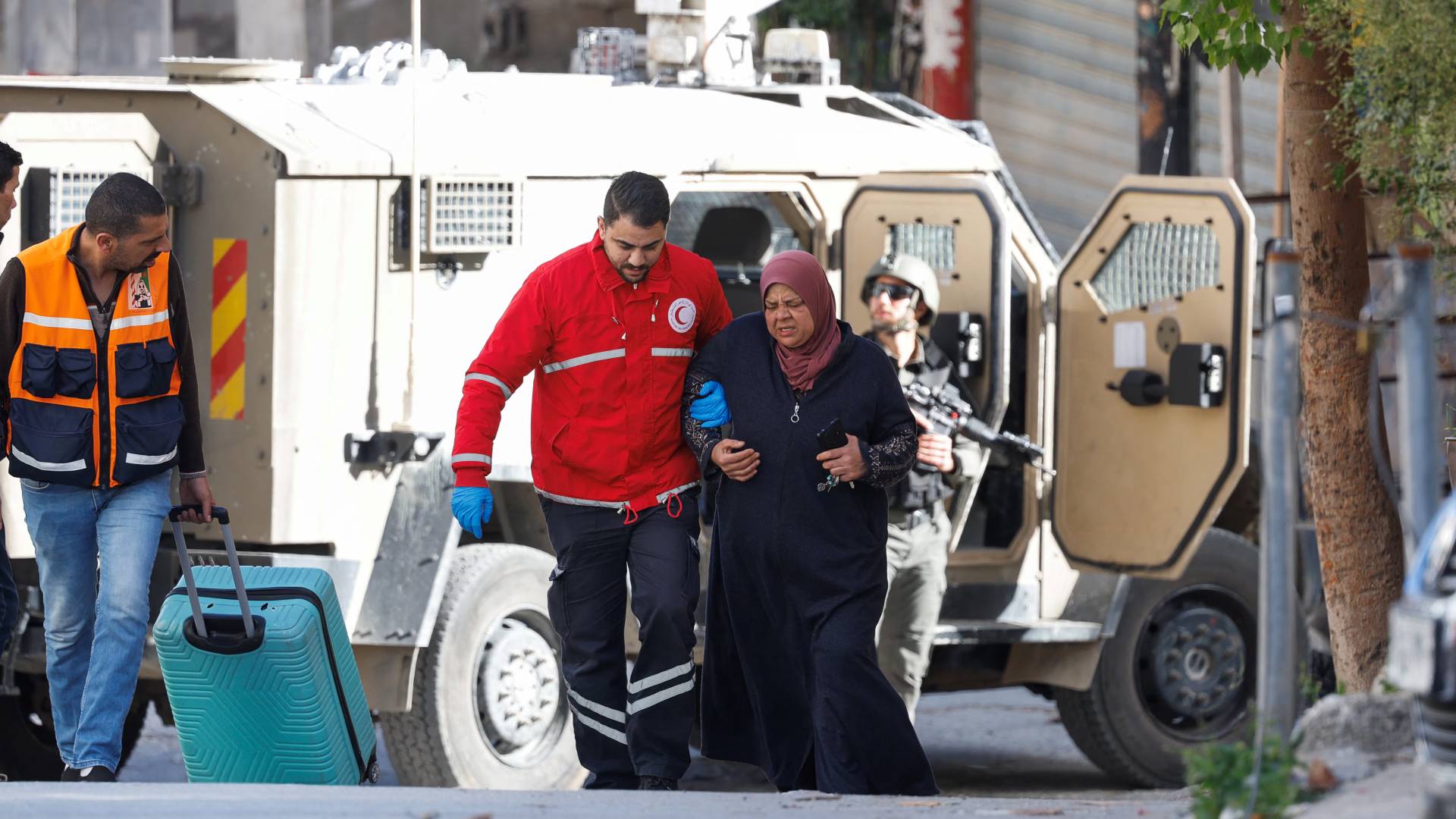 27 injured in ‘Israeli’ raid on Nablus' Old City: Palestinian Red Crescent