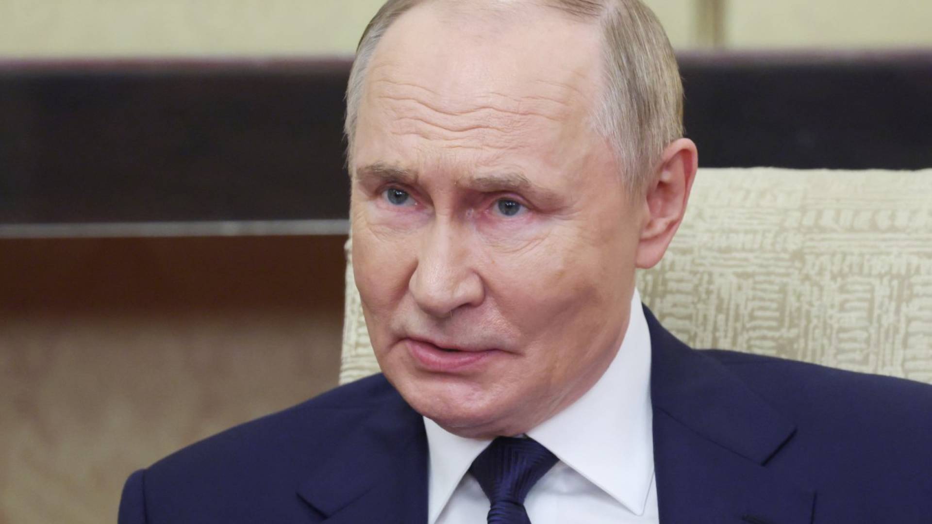Putin says Russia has no issue with Ukraine joining EU but rejects any move toward NATO