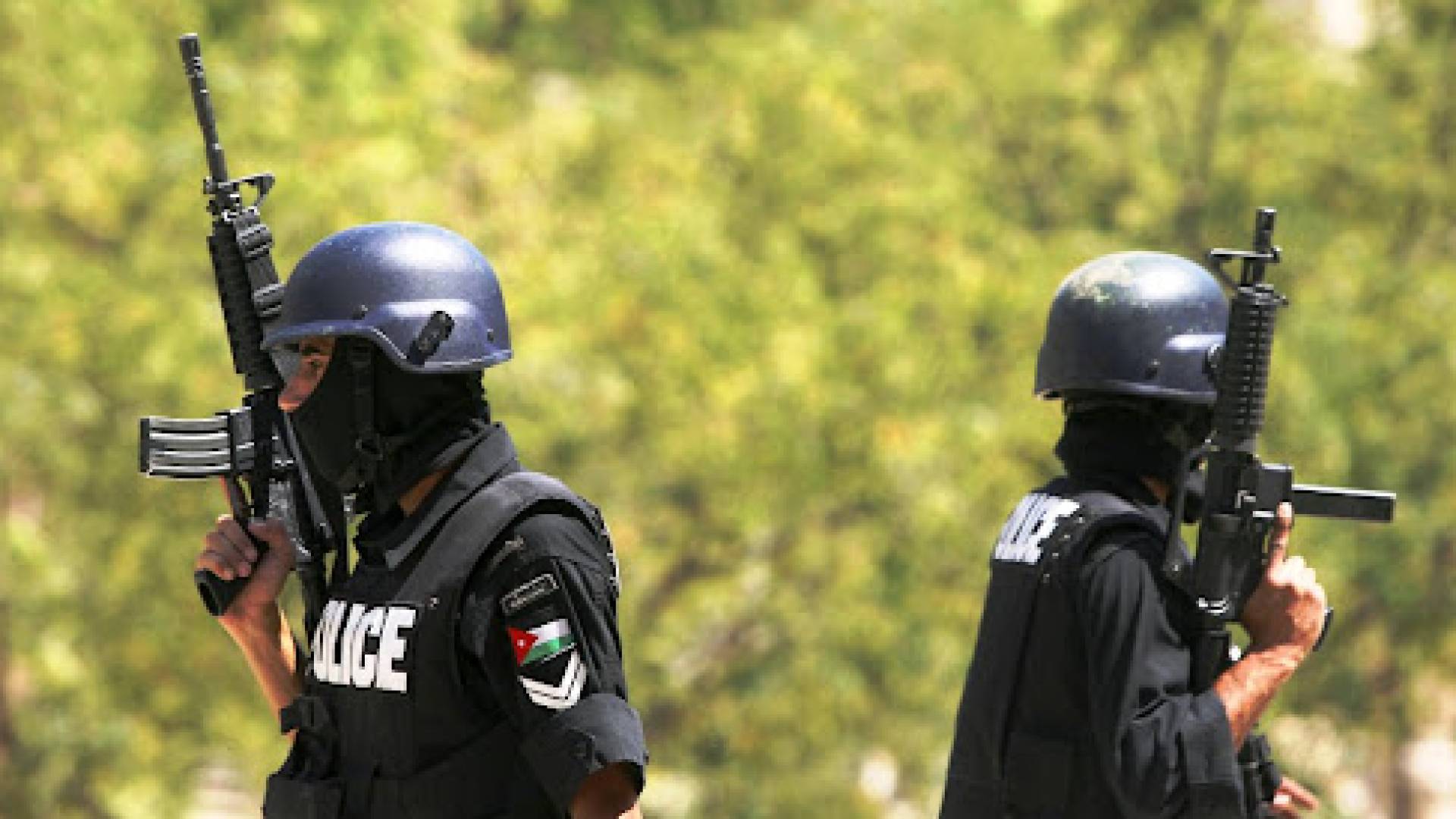 Shootout south of Amman leaves two officers wounded