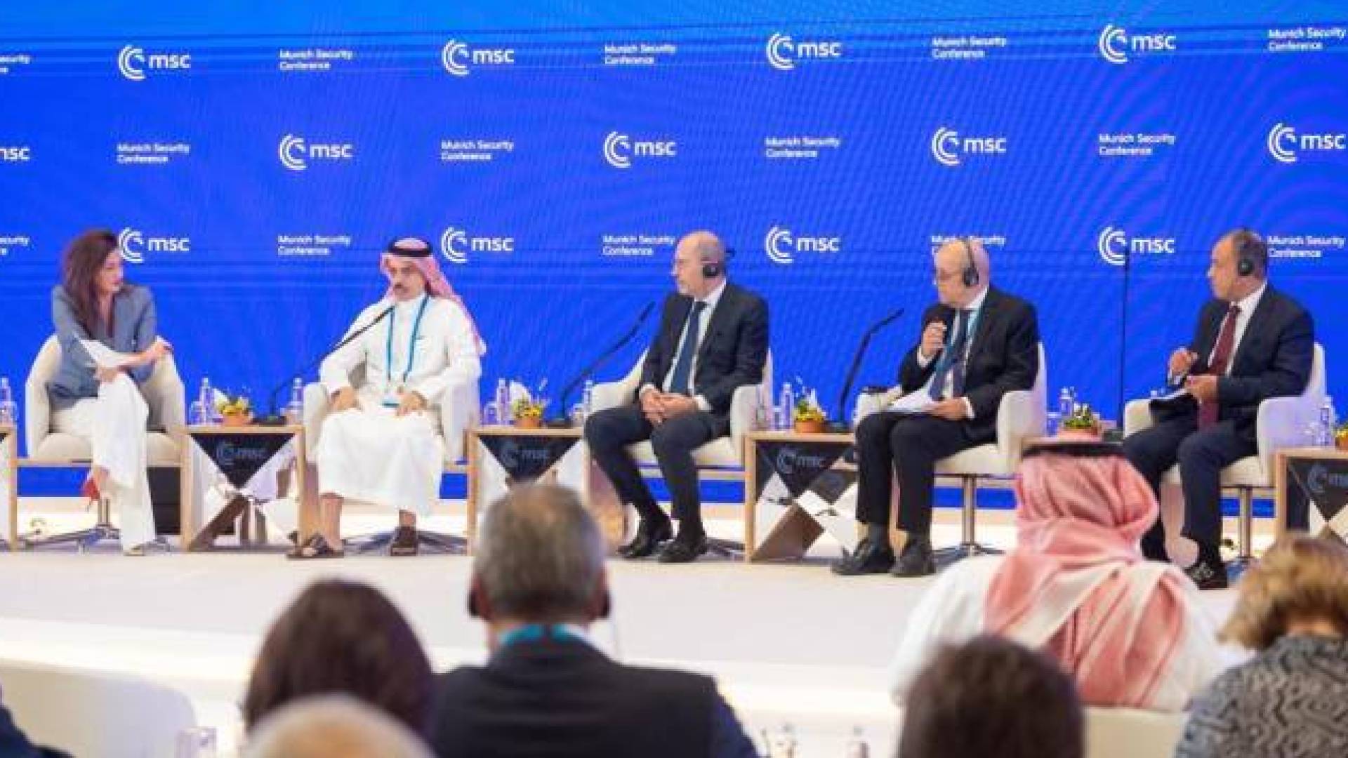 Jordan FM in Saudi Arabia, urges unity for Gaza