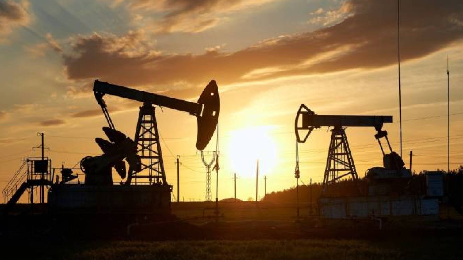 OPEC+ agrees to oil output increase for November