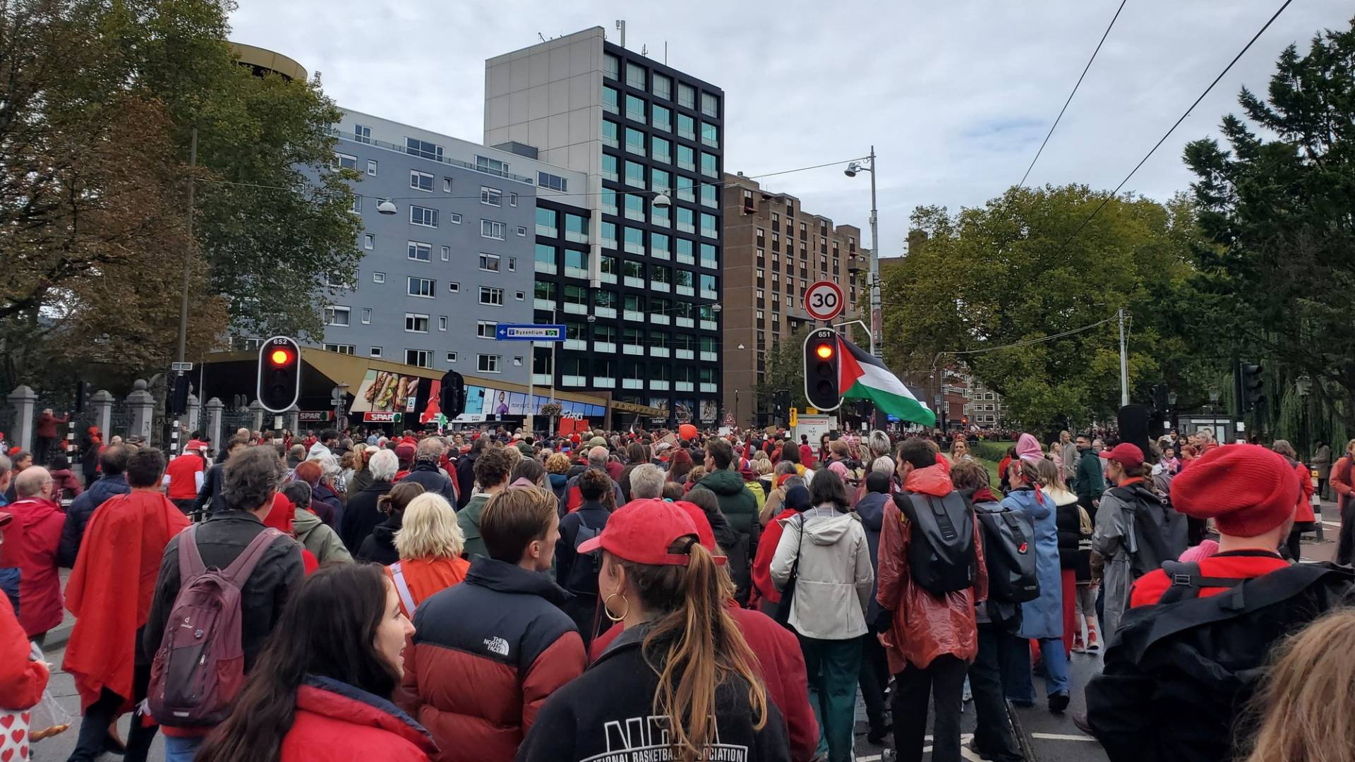 Hundreds of thousands join third ‘Red Line’ Amsterdam protest for Gaza