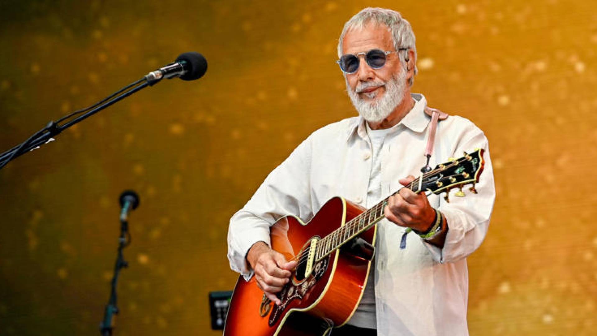 Pro-Palestinian musician Yusuf Islam cancels tour over US visa delay