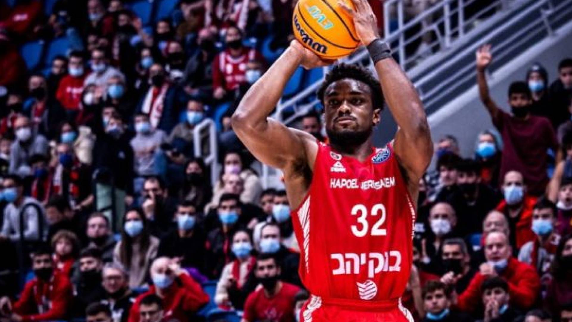 Closed doors for Catalan match against 'Israeli' club following security warnings