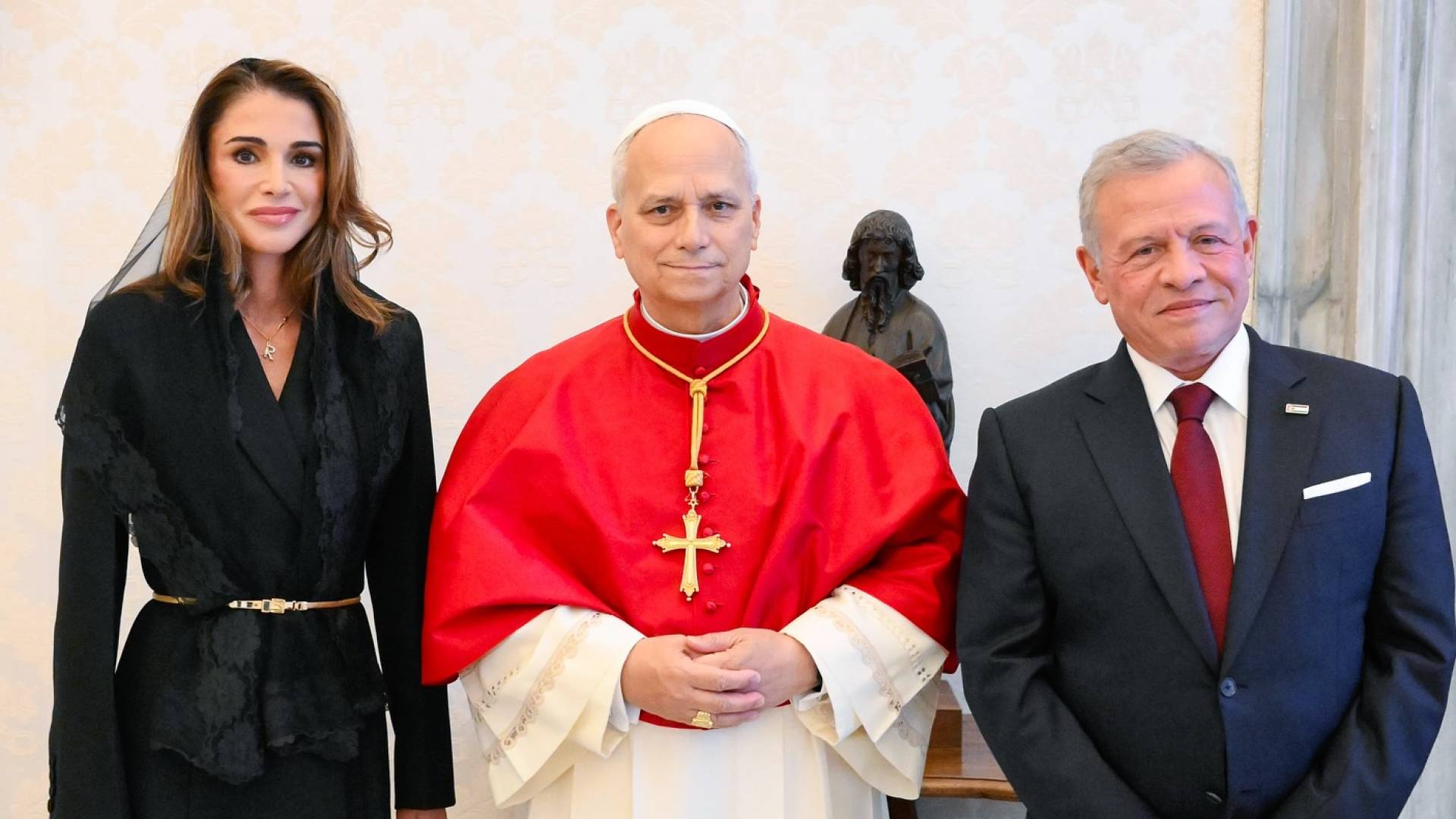 King, Queen meet with Pope Leo XIV