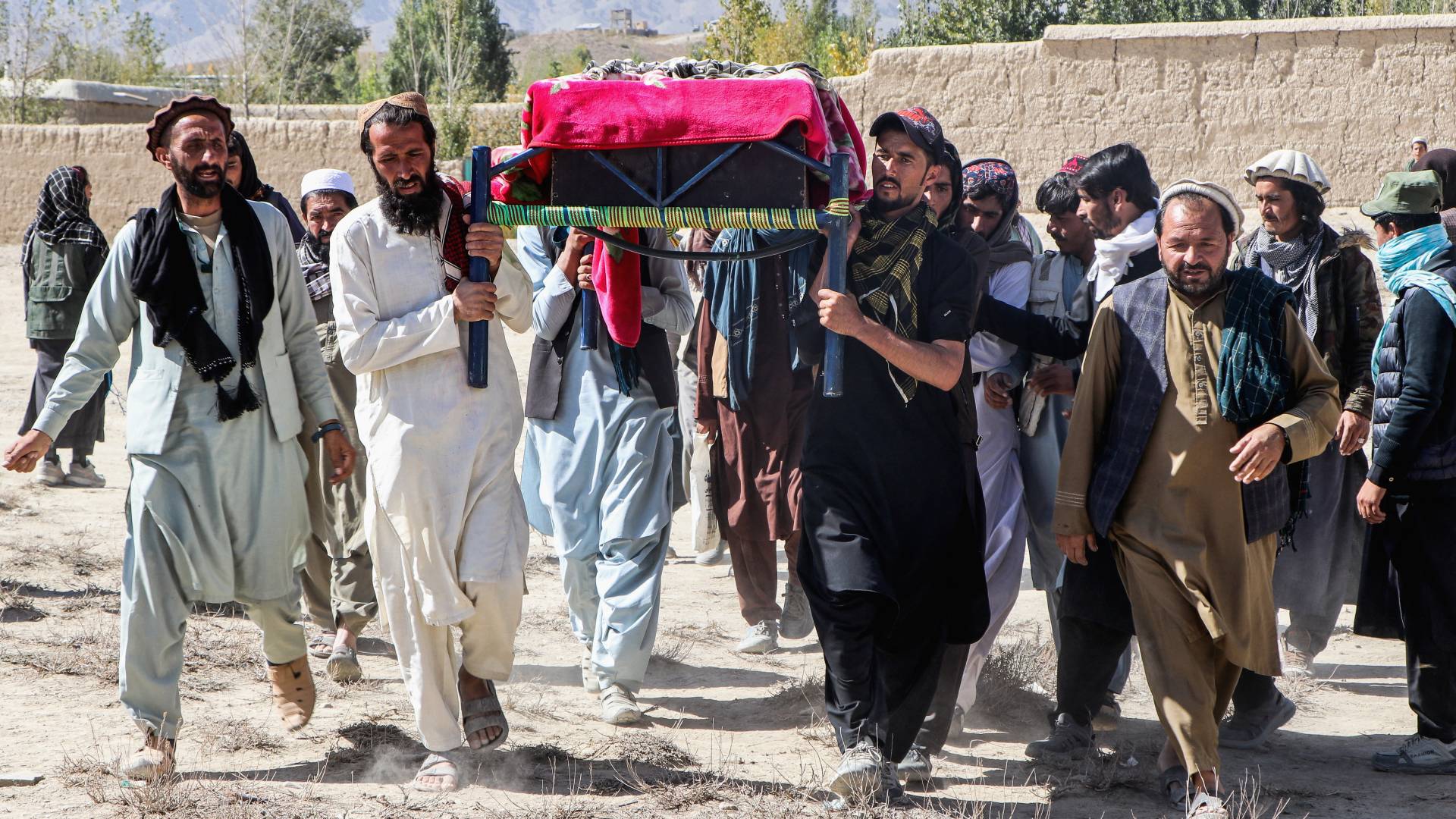 Pakistan, Afghanistan agree to “immediate ceasefire”: Qatar