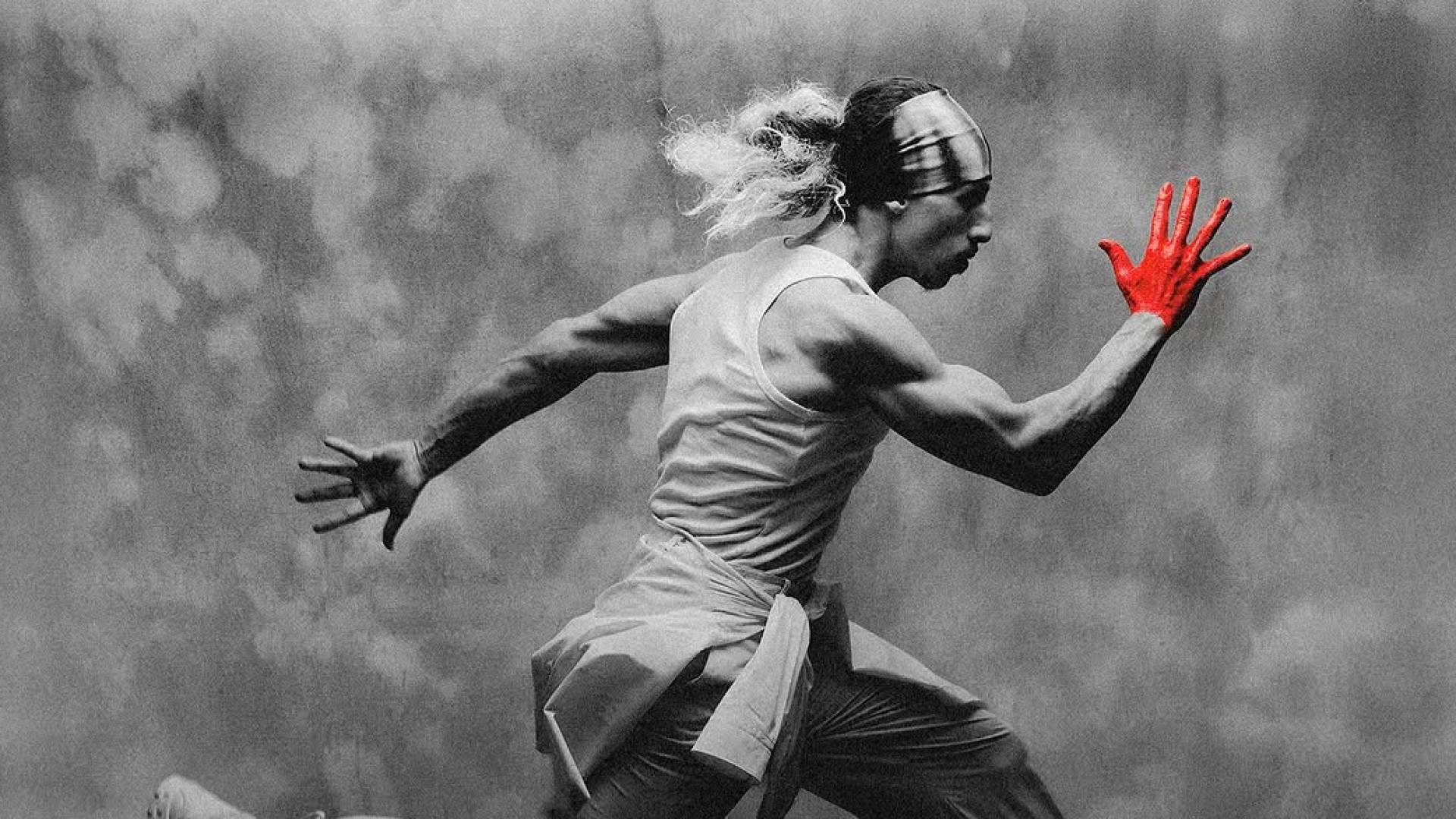 Franco-Algerian artist paints 20,000 covers in 24 hours non-stop