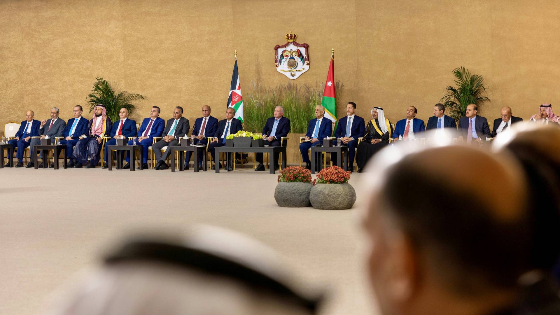 King meets with community leaders, key figures in Karak