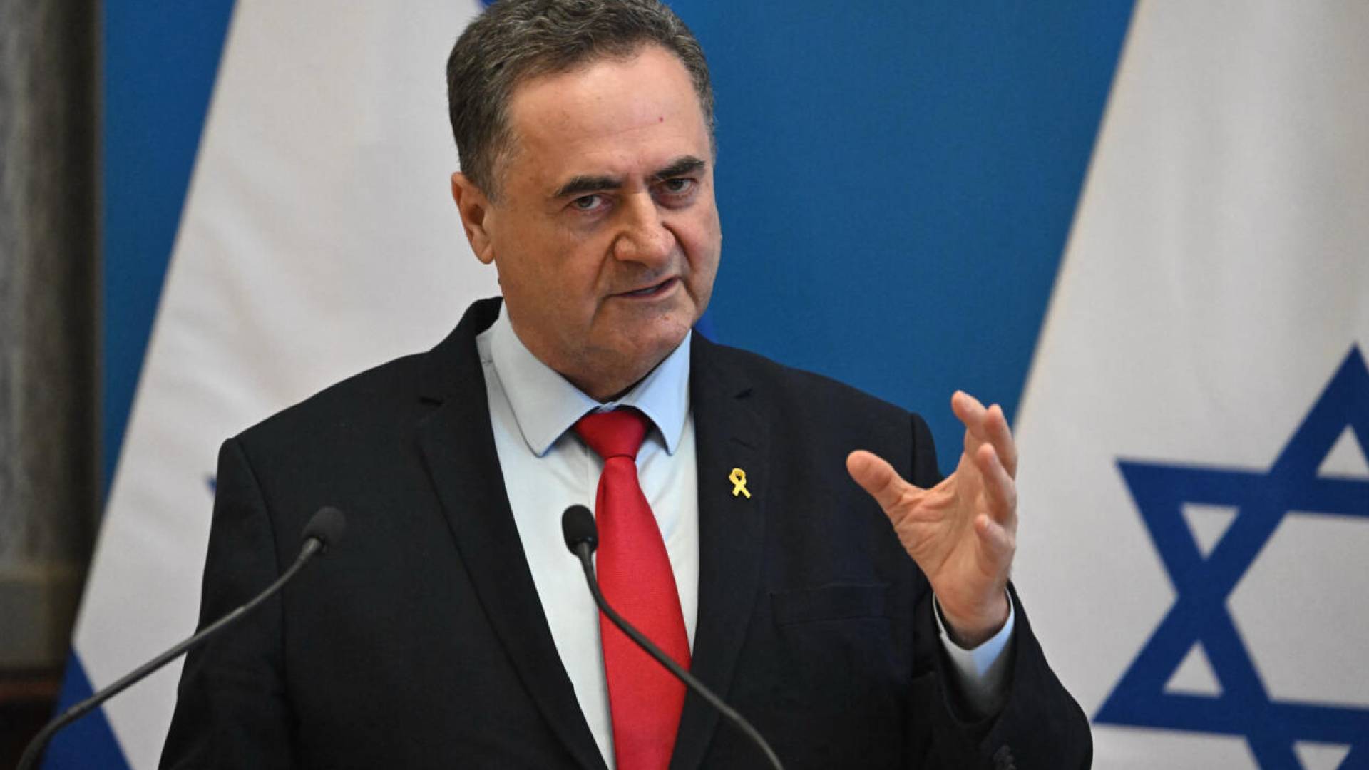 'Israel' declares Egyptian border closed military zone over alleged weapons smuggling threats