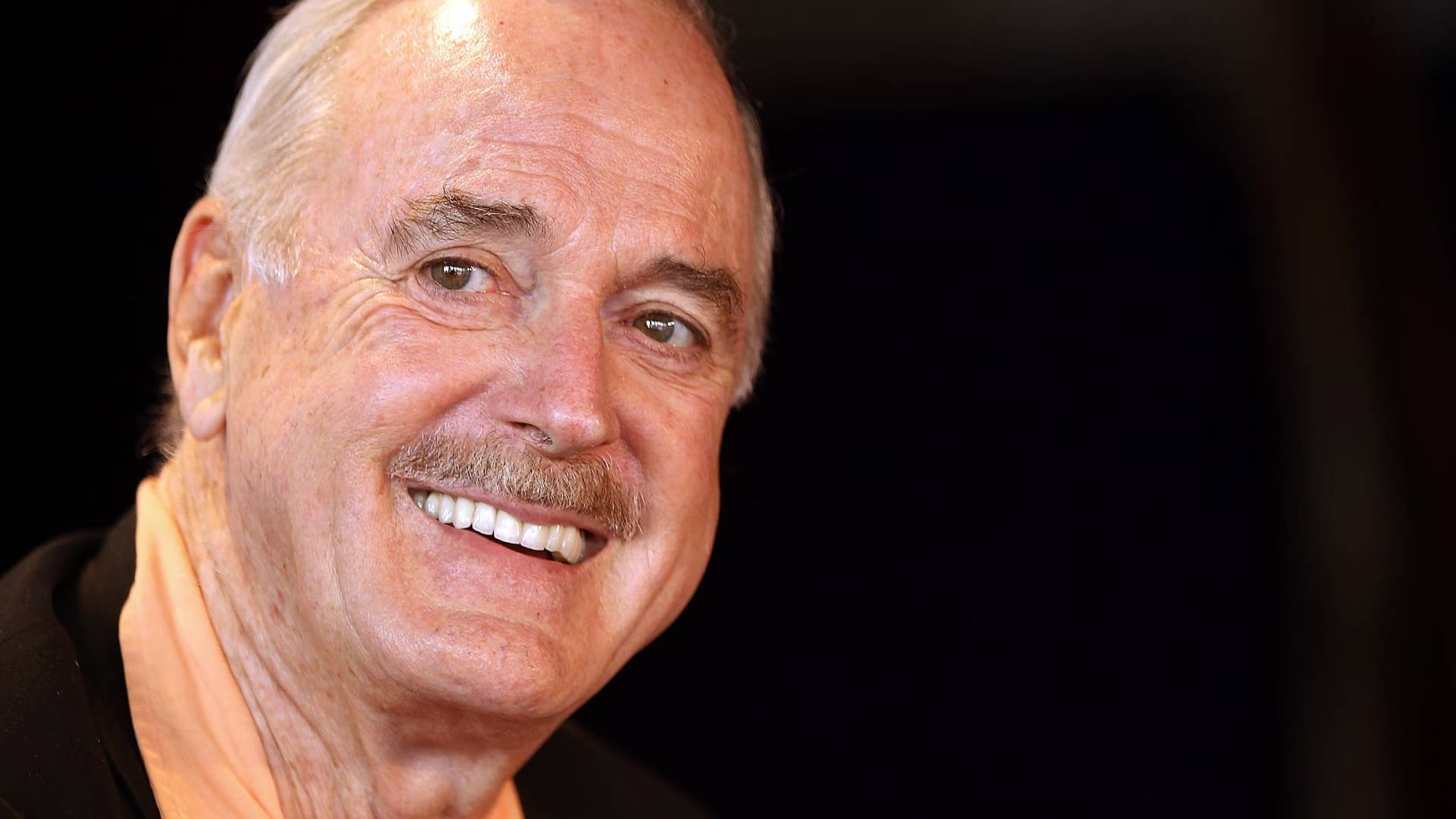 "I am hugely fond of Israeli audiences:" John Cleese denies canceling 'Israel' shows