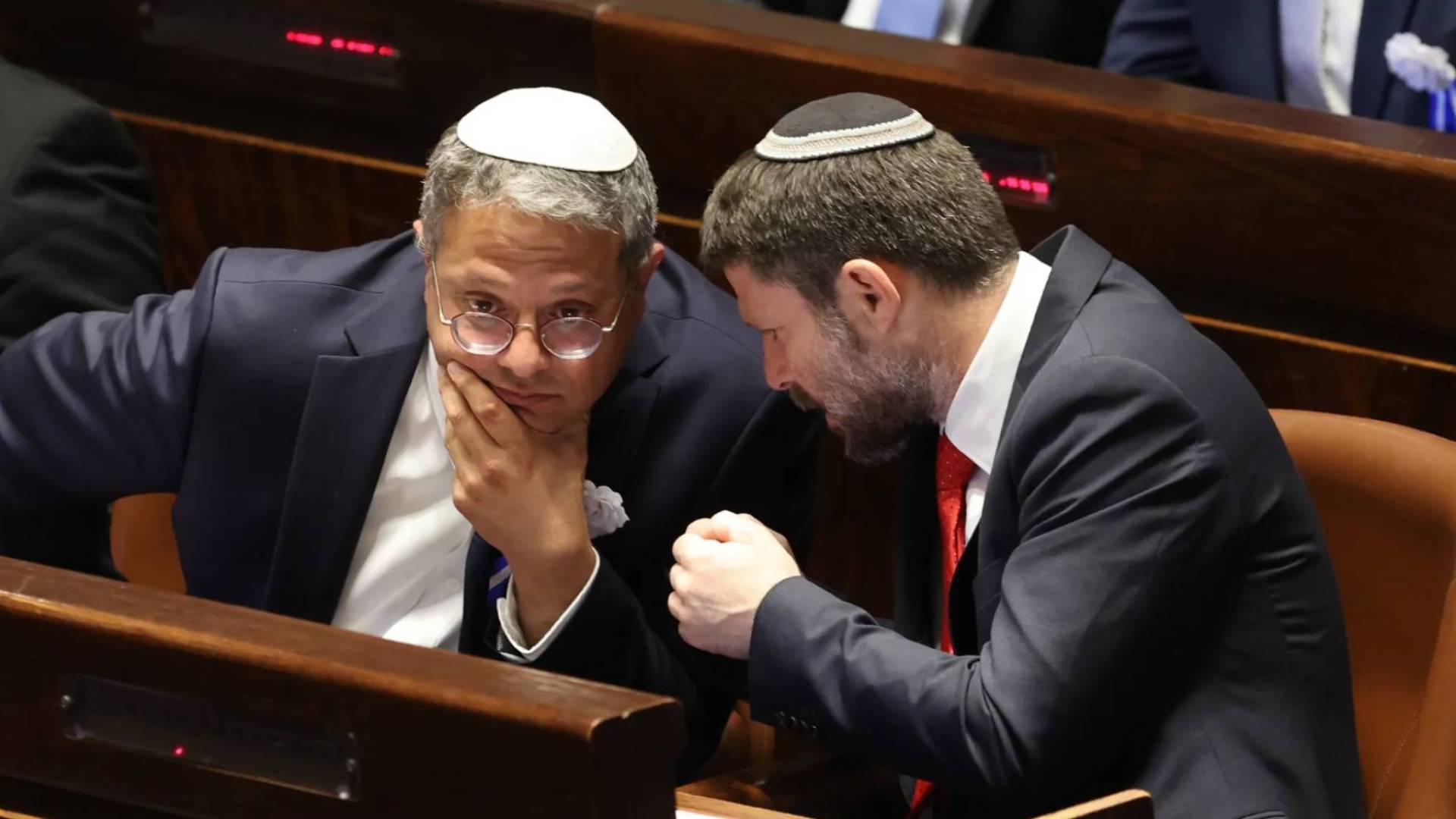 'Israeli' far-right ministers call on Netanyahu to reject Palestinian state