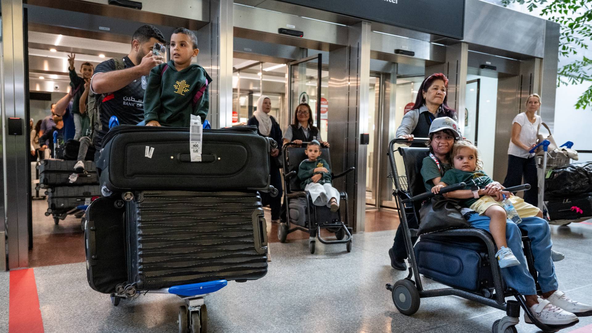 Secret Nakba? 'Israel' accused of forcing Palestinians onto flights to South Africa