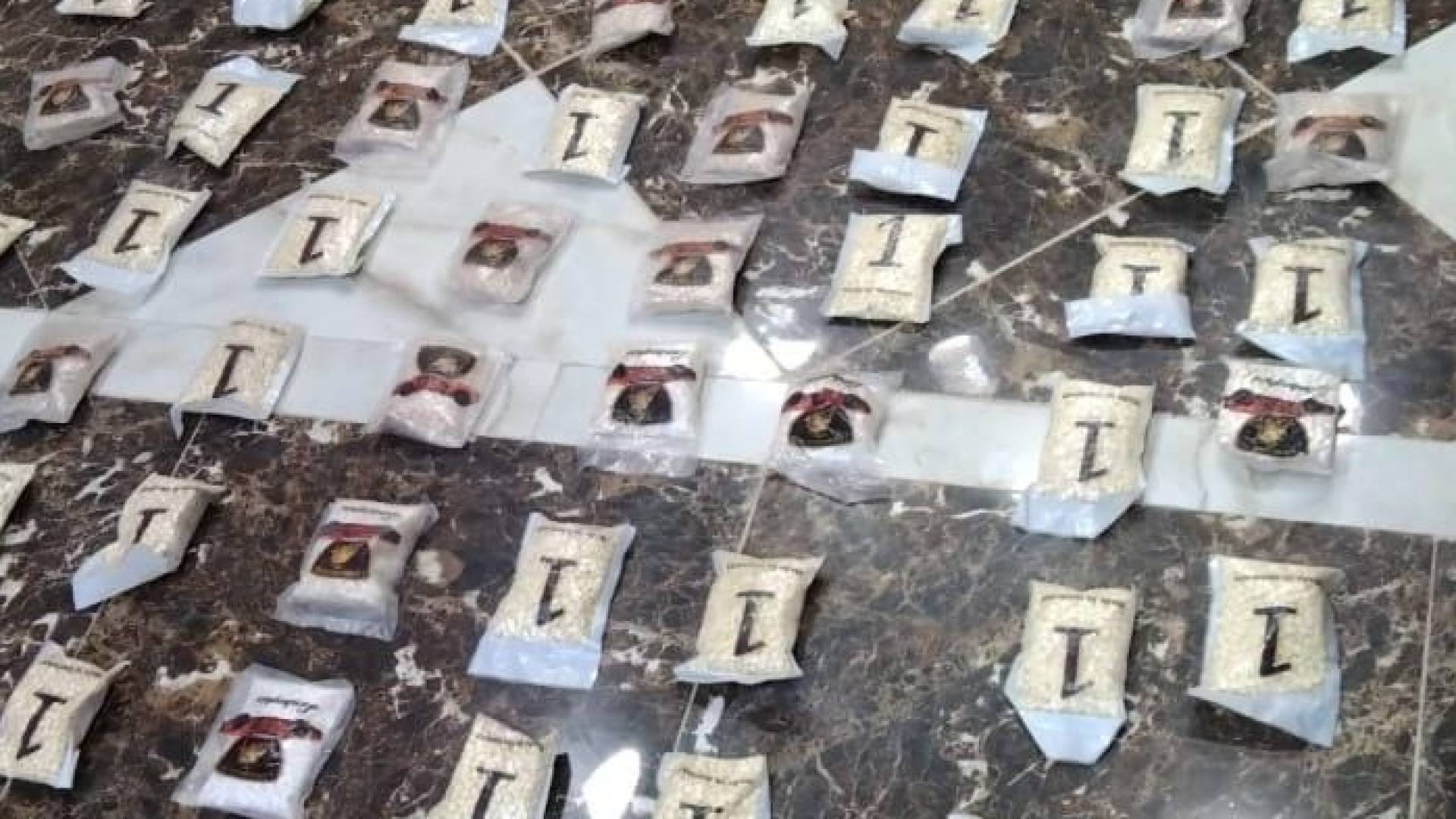 Jordanian forces foil balloon-based drug smuggling attempt