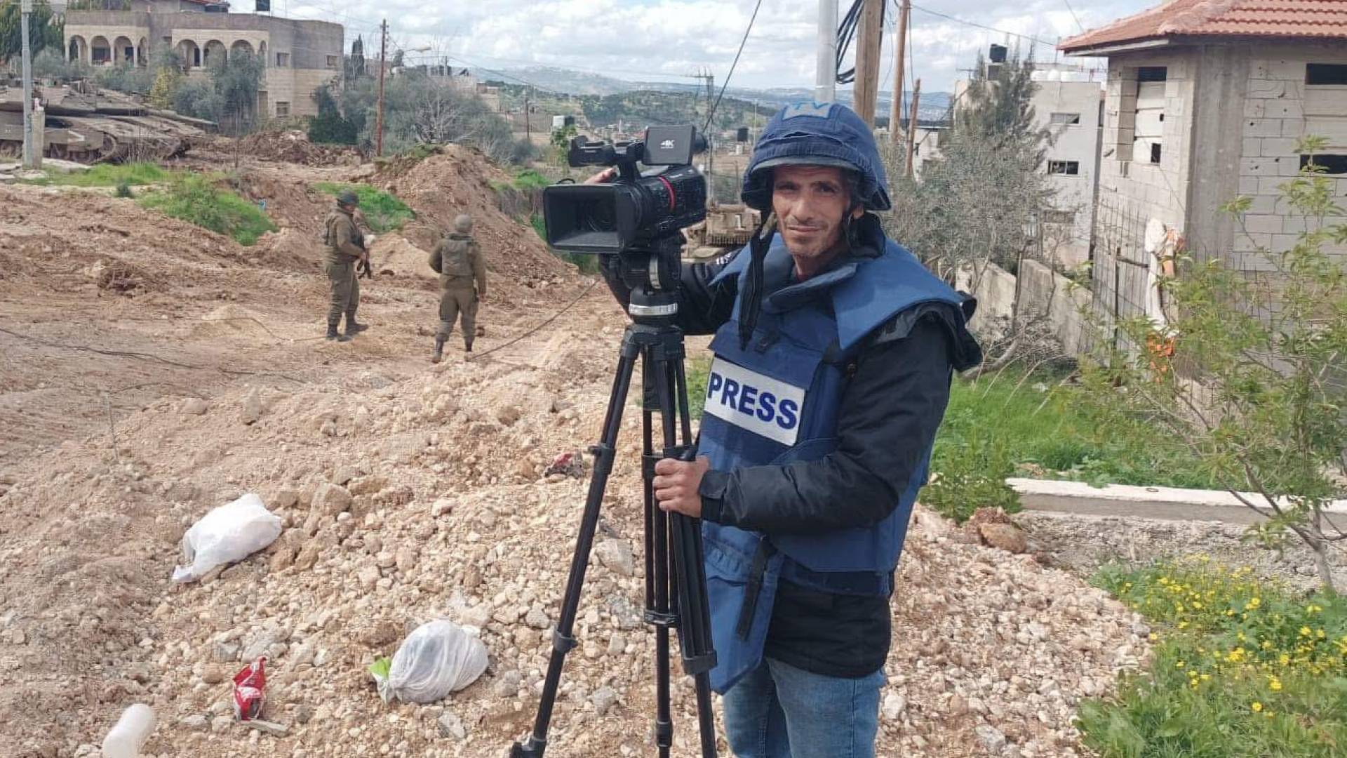 ROYA TARGETED: 'Israeli' forces detain Roya cameraman live on air