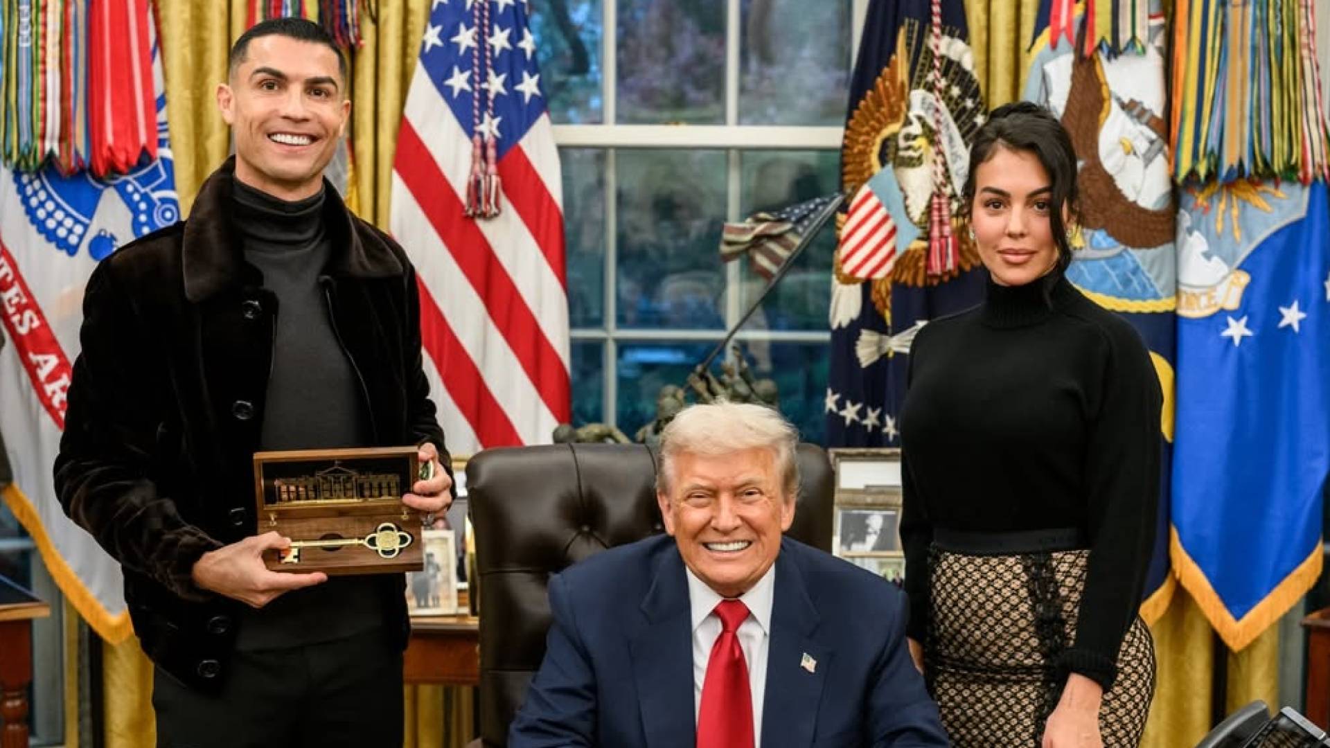 Cristiano Ronaldo presented with symbolic White House key by Trump