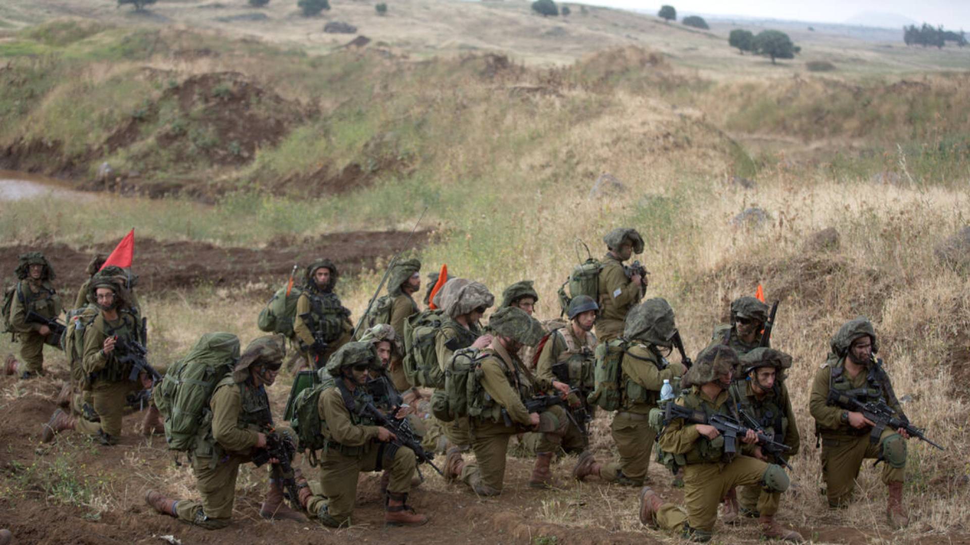 New footage shows 'Israeli' forces advancing inside Syrian territory