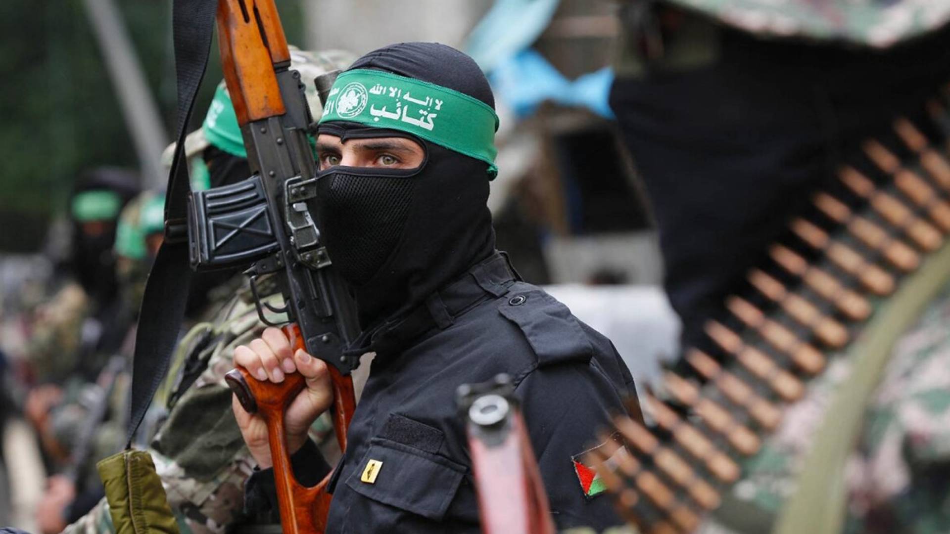 ‘Israel’ kills top Hamas officer, children in Gaza strike