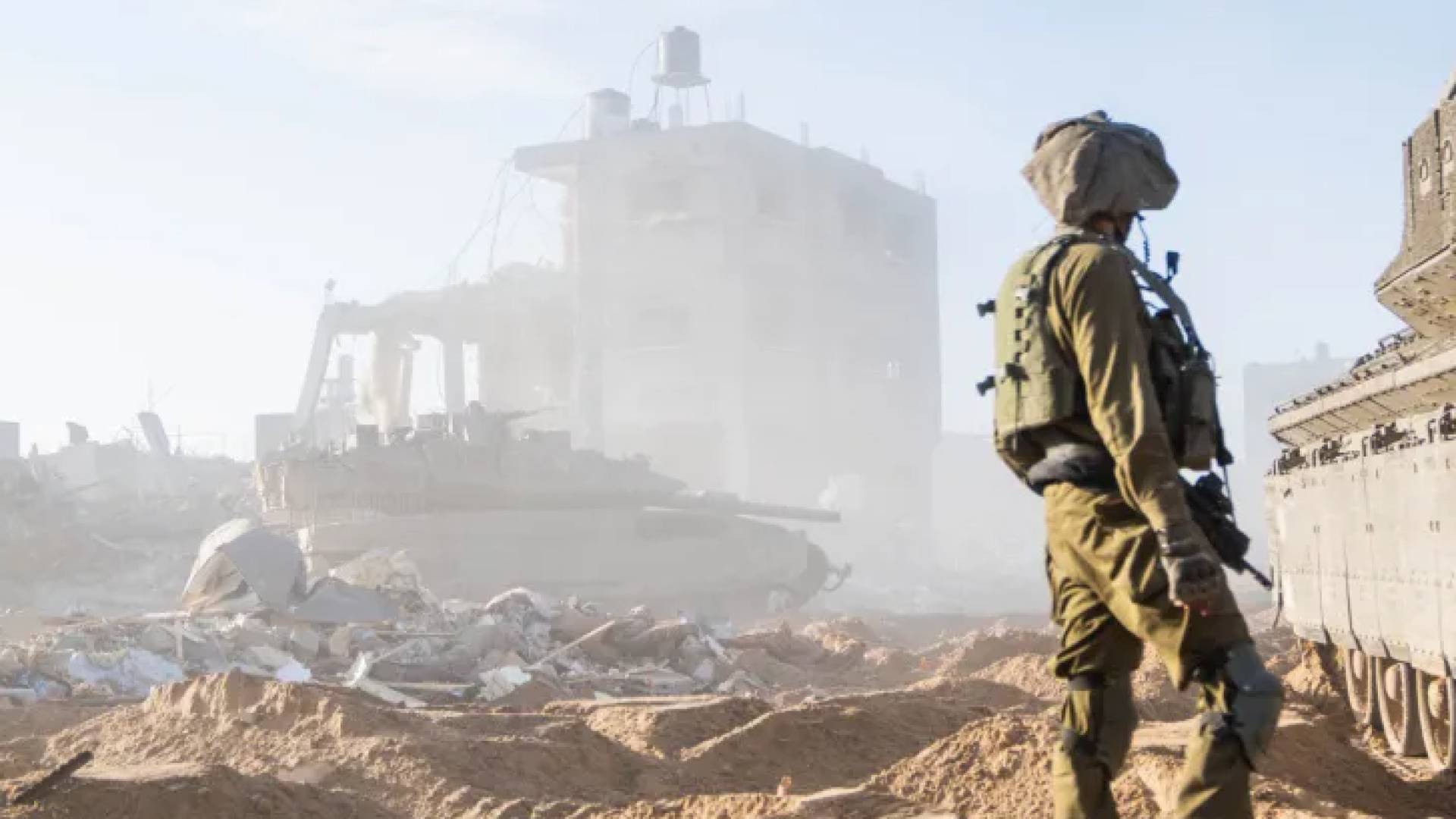 ‘Israeli’ army conducts airstrike on alleged Hamas fighter in northern Gaza