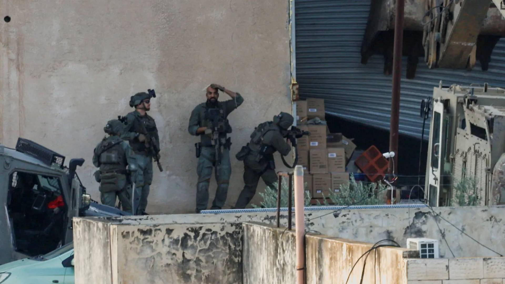 'Israeli' soldiers who executed surrendered Palestinians released, returned to duty