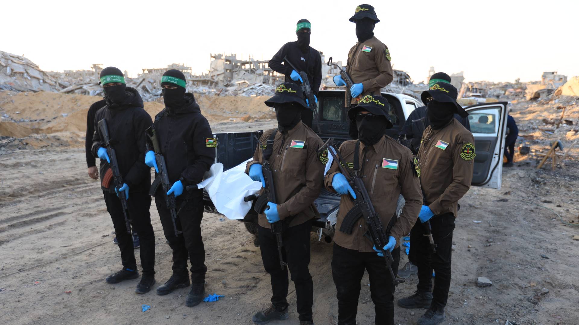 'Israeli' army identifies recovered captive, only one remains in Gaza