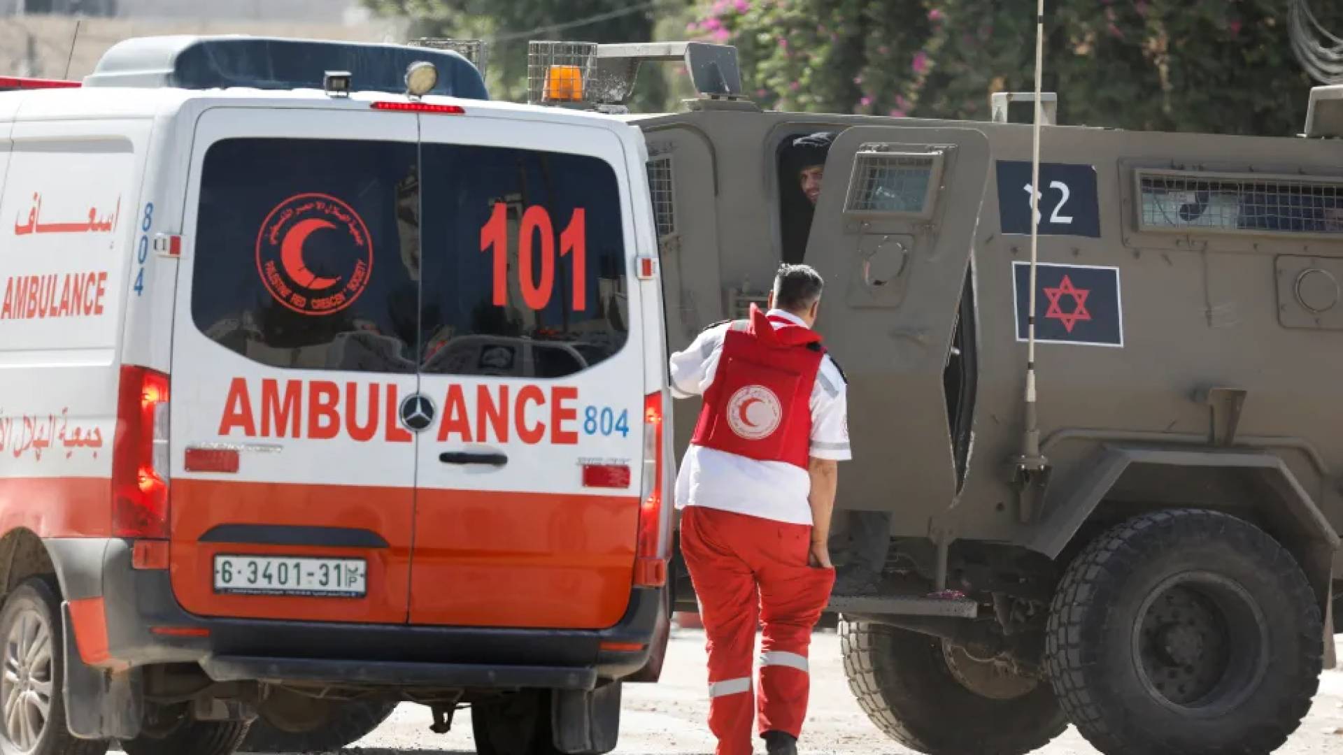 One killed as 'Israeli' soldiers open fire on Palestinians accused of throwing stones