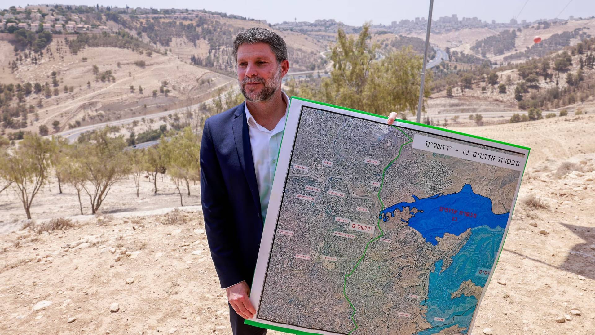 'Israel' allocates 2.7 billion shekels to expand illegal West Bank settlements