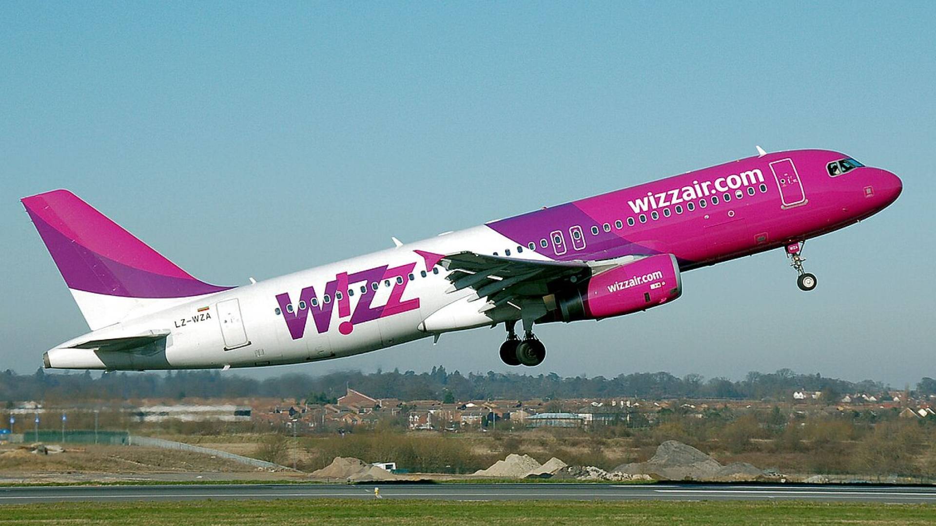 Wizz Air to open 'Israeli' hub by April, pledges $1 billion investment