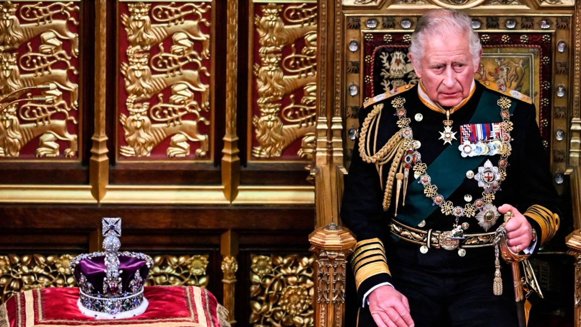 King Charles announces reduction in cancer treatment