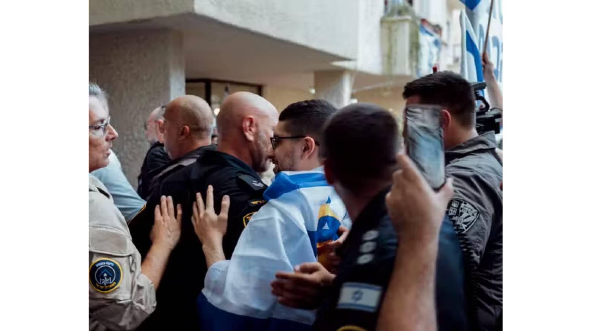 Former 'Israeli' captives demand state investigation into October 7