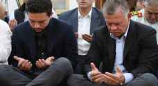 King Abdullah and Crown Prince of Jordan perform Eid prayers, meet Fuheis and Salt victims' families
