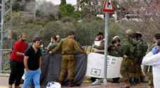 Israeli troops open fire on Palestinian citizen under pretext he stabbed Israeli soldier