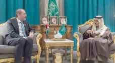 FM holds talks with Saudi counterpart
