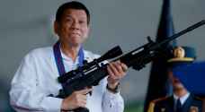 Philippine President orders police to shoot dead lockdown troublemakers