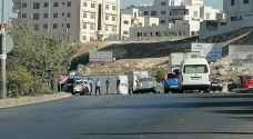 Three injured after truck overturns in Amman