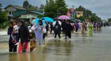 Six dead, tens of thousands hit by southern Thailand flooding