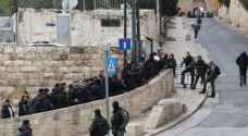 “Israeli” police restricts entry of worshippers to Al-Aqsa Mosque