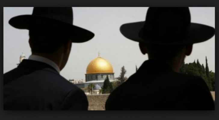 At least 171 Israeli settlers abruptly entered the Al Aqsa compound on Thursday. 