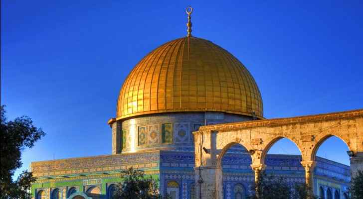 Al Aqsa Imam claims that Israel has planted surveillance devices at Al Aqsa