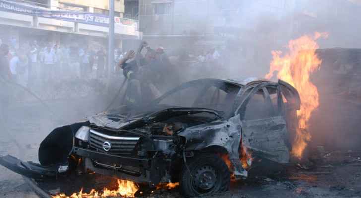 Baghdad car bomb leaves at least 10 dead