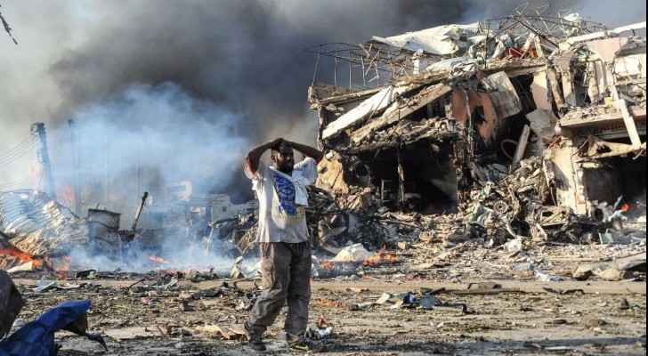 276 killed and 300 injured, (Al Khabar)