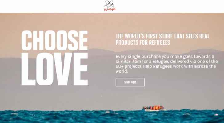 Help refugees by byuing them gifts this Christmas.