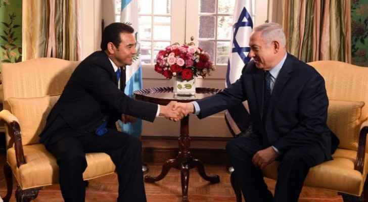 Guatemalan President Jimmy Morales on the left, Prime Minister Benjamin Netanyahu on the right (Jerusalem Post)