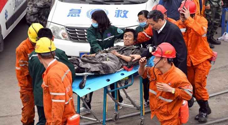 Rescue team rushed to the Longyun Coal Mine collapse site (CN)
