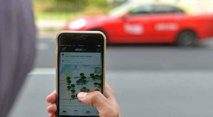 Ride-hailing app drivers given one week to rectify status