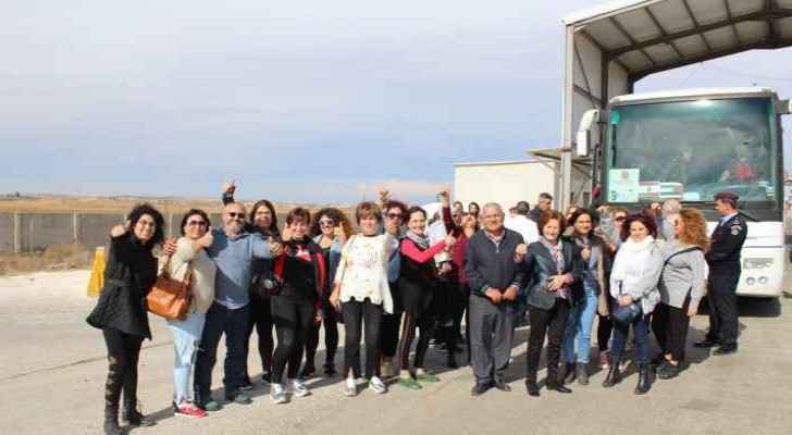 First Lebanese tourist group arrives via Jaber crossing