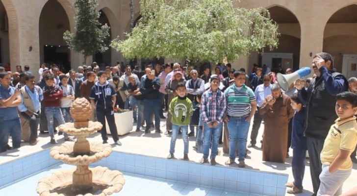 Jordanians organize protest in Karak against recent government reshuffle