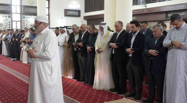 King, Crown Prince perform Eid Al Fitr prayer at Al Sharif Al Hussein bin Ali mosque