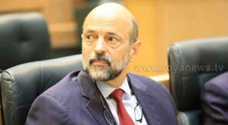 Razzaz meets team tasked with reviewing violations in Audit Bureau's report
