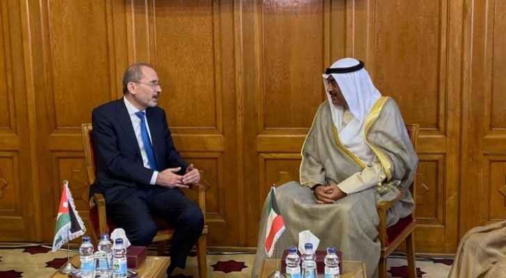 Foreign Minister meets Kuwaiti counterpart, reaffirm strong Jordanian-Kuwaiti strong ties