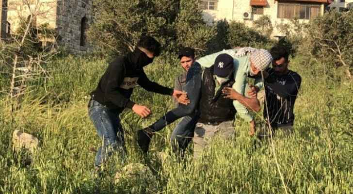 IOF injure three Palestinians in Kafr Qaddum